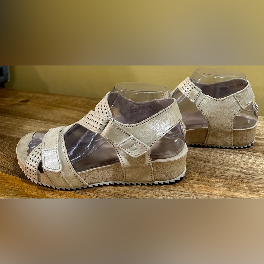 EUC Josef Seibel “Krystal” Comfort Sandal; Spirit of Nature Collection Sz 37/6.5 - Picture 6 of 13